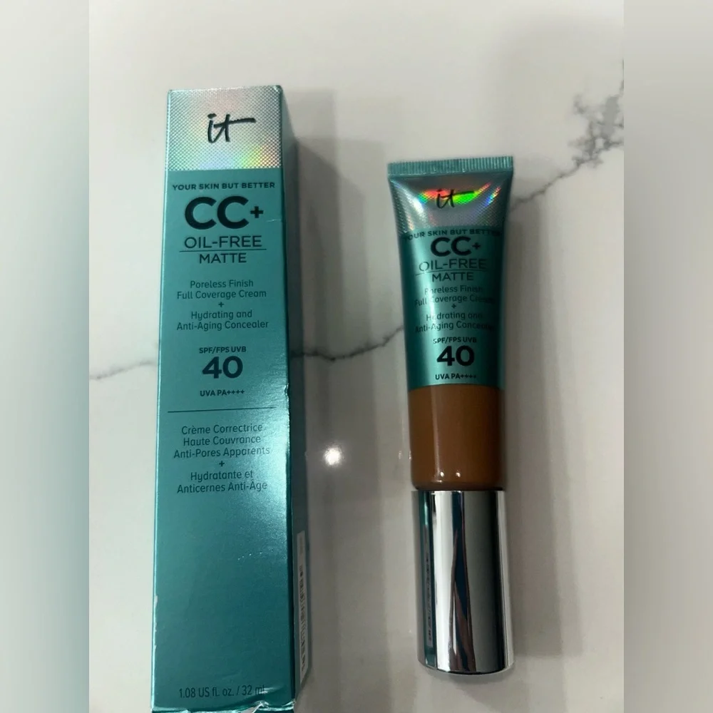 IT Cosmetics  CC+ Oil-Free Matte Antiaging full Coverage cream DEEP 1.08 fl oz